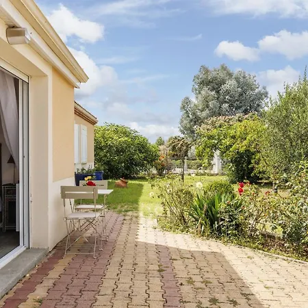 Holiday home Les Lilas *